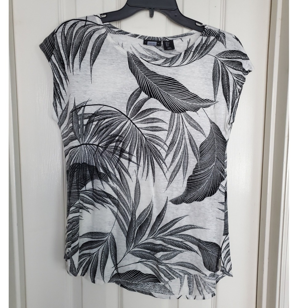 Tahari Linen Palm Leaf Print Cap Sleeve Top White Black Tropical Small